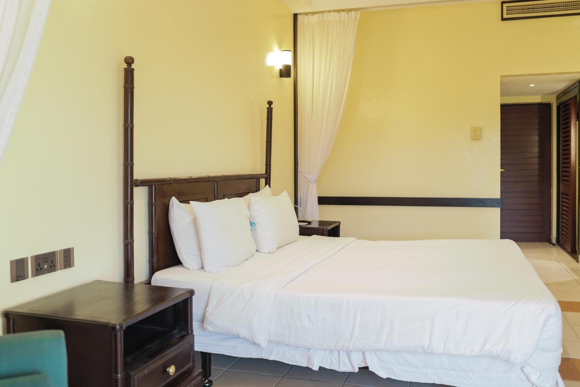 Mombasa Continental Resort 샨주 외부 사진